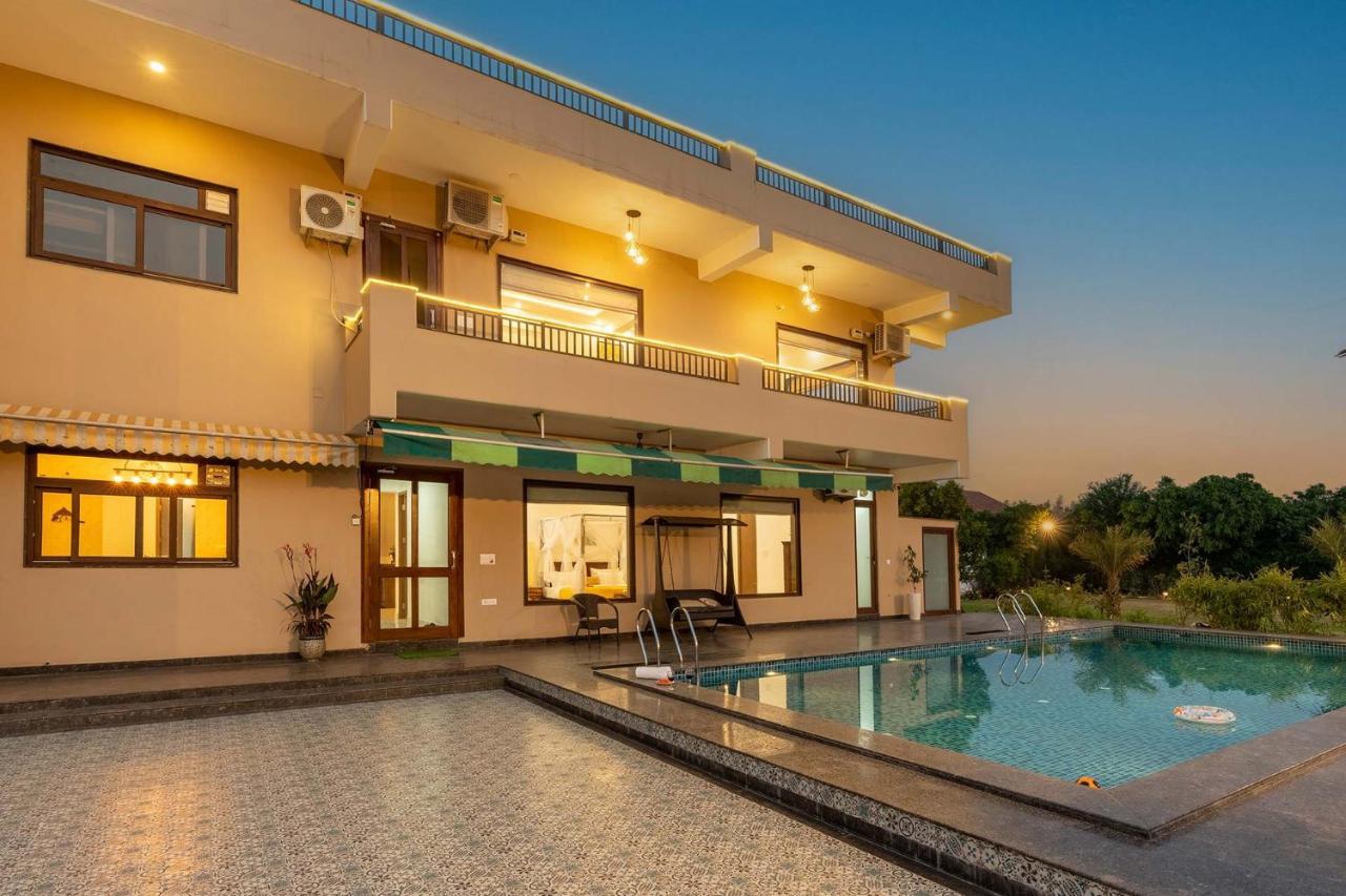 Brookvale Manor By Stayvista - Private Pool Haven With Endless Views & Indoor Fun Sohna Dış mekan fotoğraf